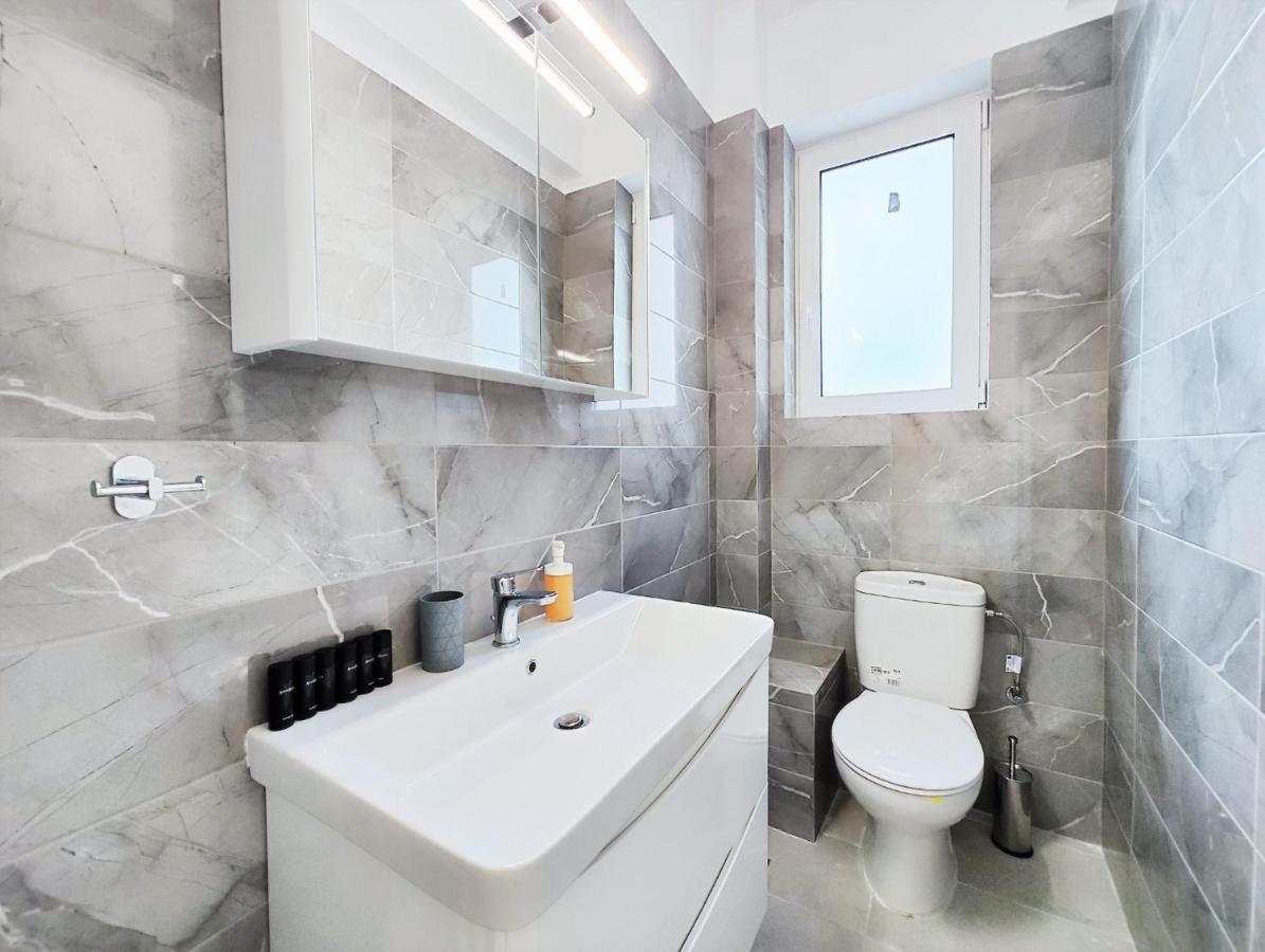 Etolou B5 - By Verde Apartments เอเธนส์ ภายนอก รูปภาพ